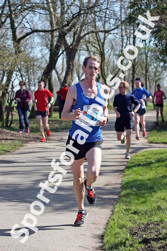Mens Northern 12 Stage Road Relay, Stanley Park, Blackpool. Photo: David T. Hewitson/Sports for All Pics